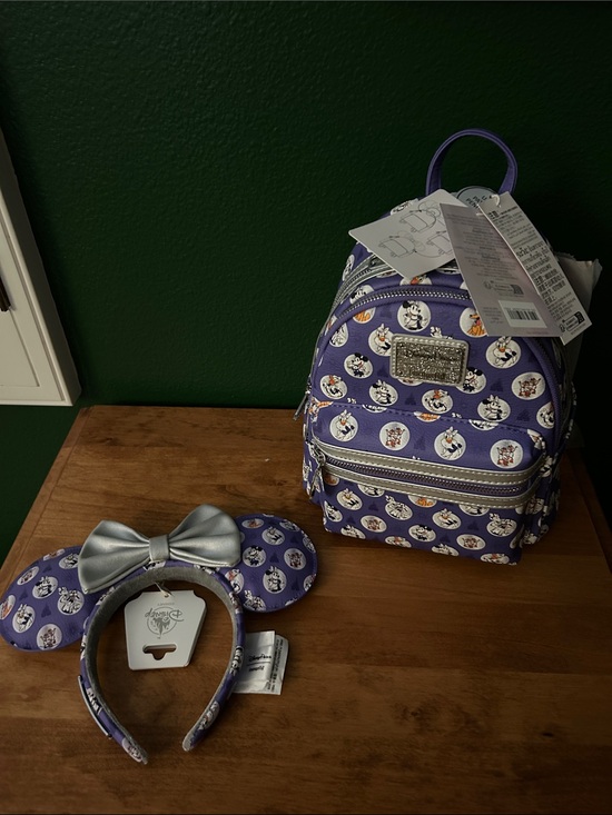 north face backpack 32l The Base Camp Voyager Duffel ELCF01SD Hitch Backpack In Signature Color:Light Pink Denim there is a mesh